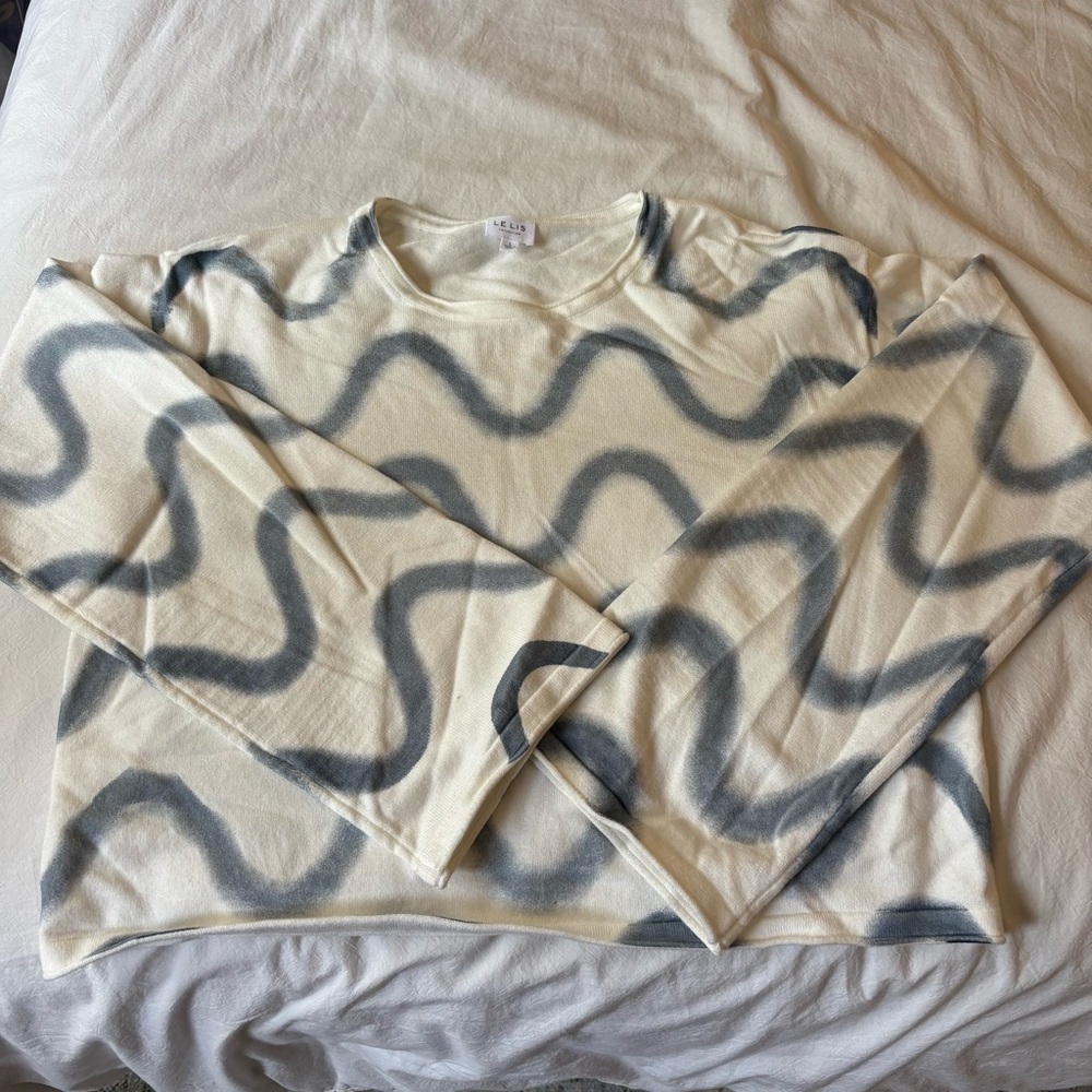 Le Lis Cream and Blue Wave Sweater